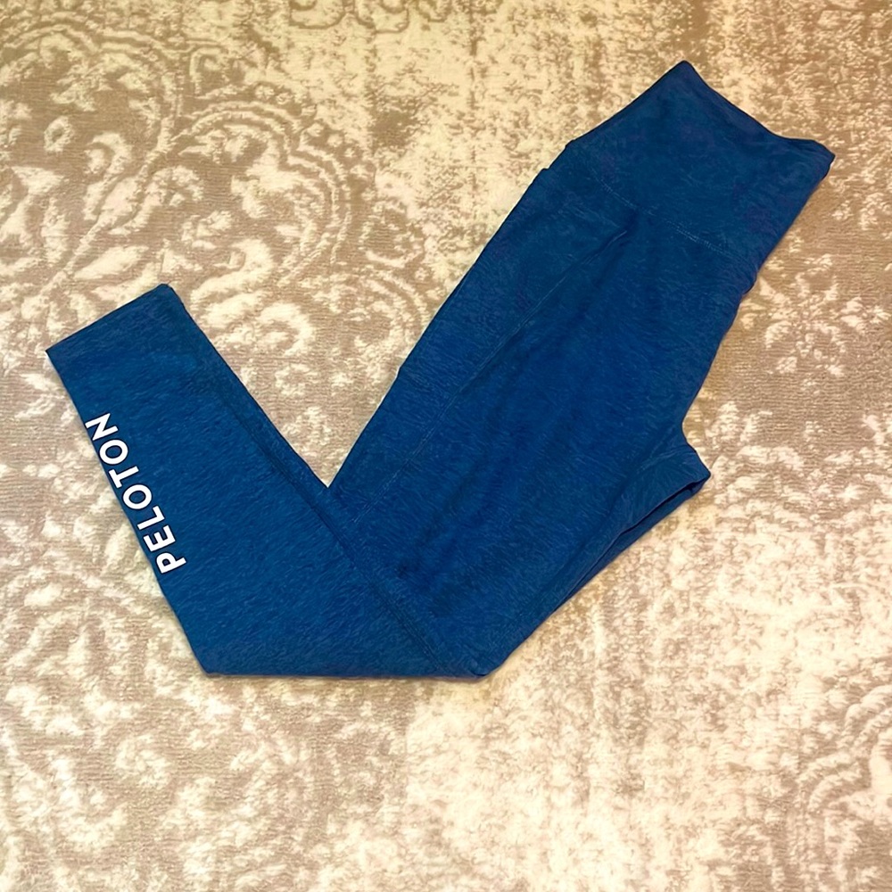 Beyond Yoga Peloton brand high waisted leggings